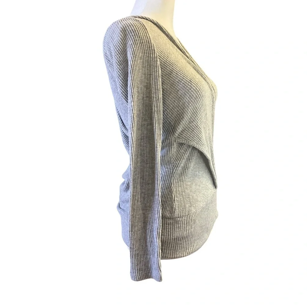 White House Black Market Women's Gray Ribbed Wrap Top XS Yoga Comfort
